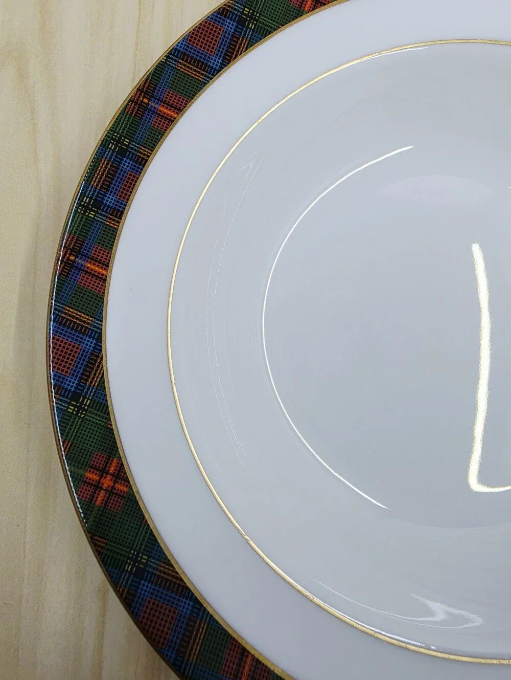 Wedgwood Ralph Lauren Highland Pattern Soup Bowl Red Green Tartan Rim England